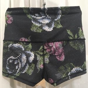 Lululemon spandex short